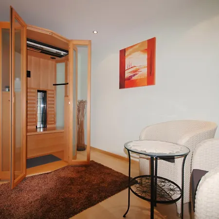 Aurora I By Interhome *